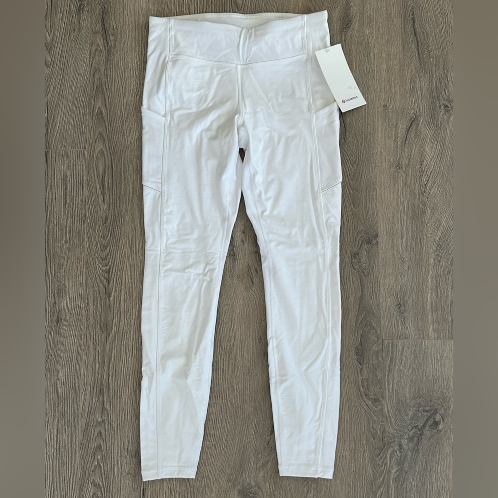 Lululemon Speed Up Legging in white, size: 8, NWT